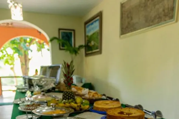 Café da manhã e refeições em Eco Pousada Paraíso dos Coqueirais