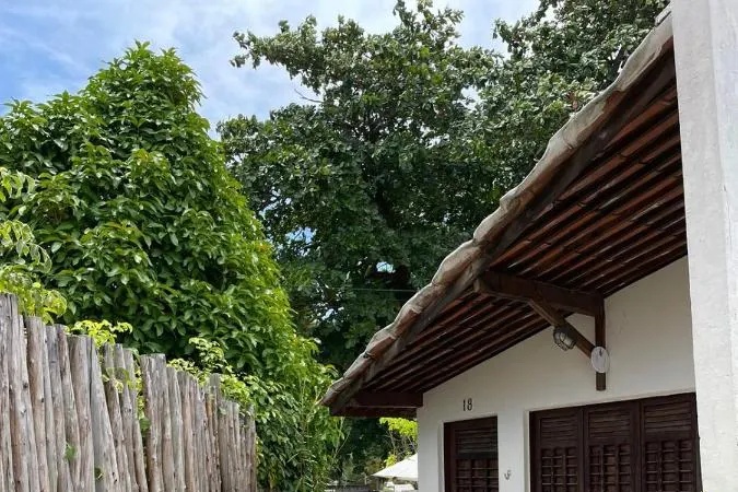 Área externa de Pousada Bangalôs do Pontal