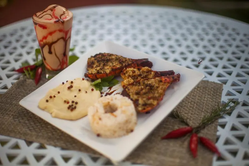 Café da manhã e refeições em Pousada Humaitá