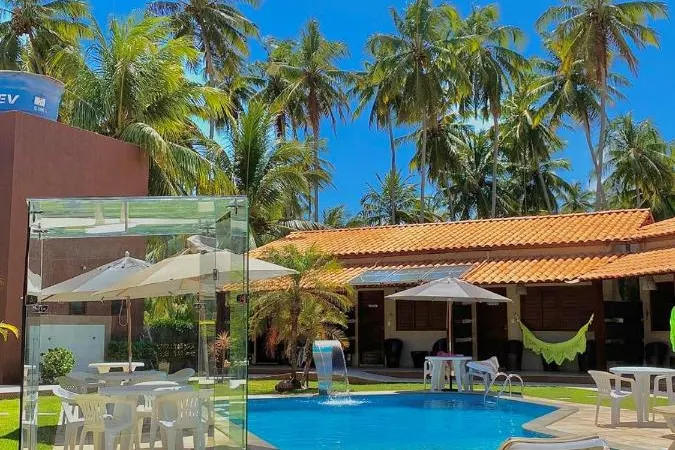 Piscina de Pousada Yapara Tyba